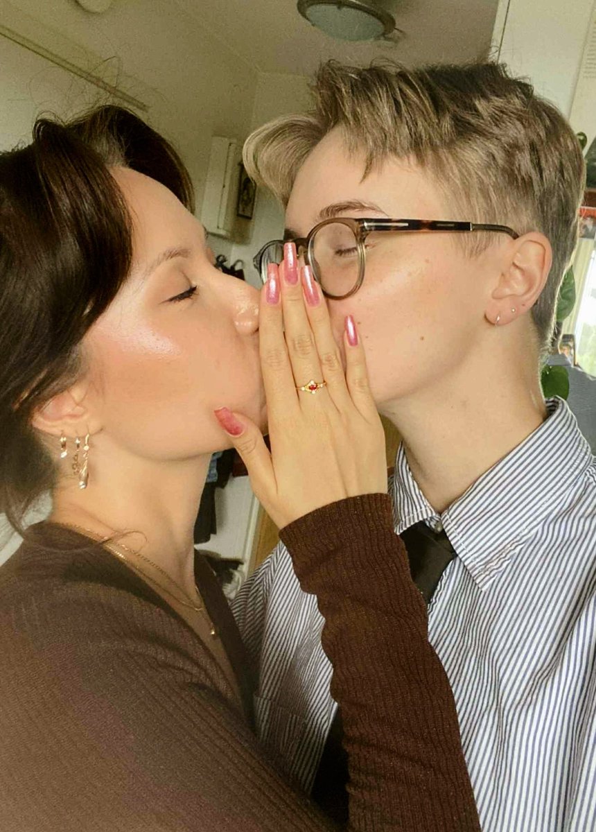anyways long live lesbians because my butch got me a promise ring ❤️💌