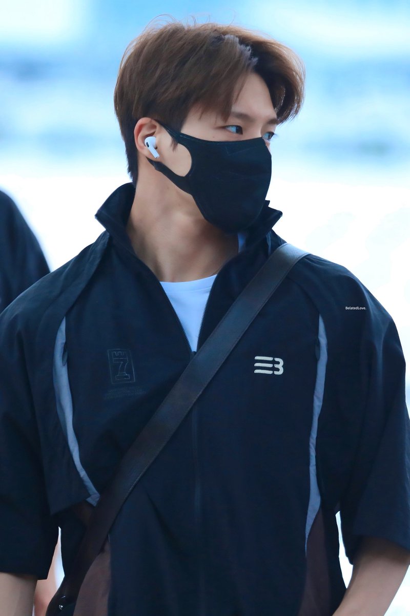 𝘽𝙚𝙡𝙖𝙩𝙚𝙙 𝙇𝙤𝙫𝙚. tweet media