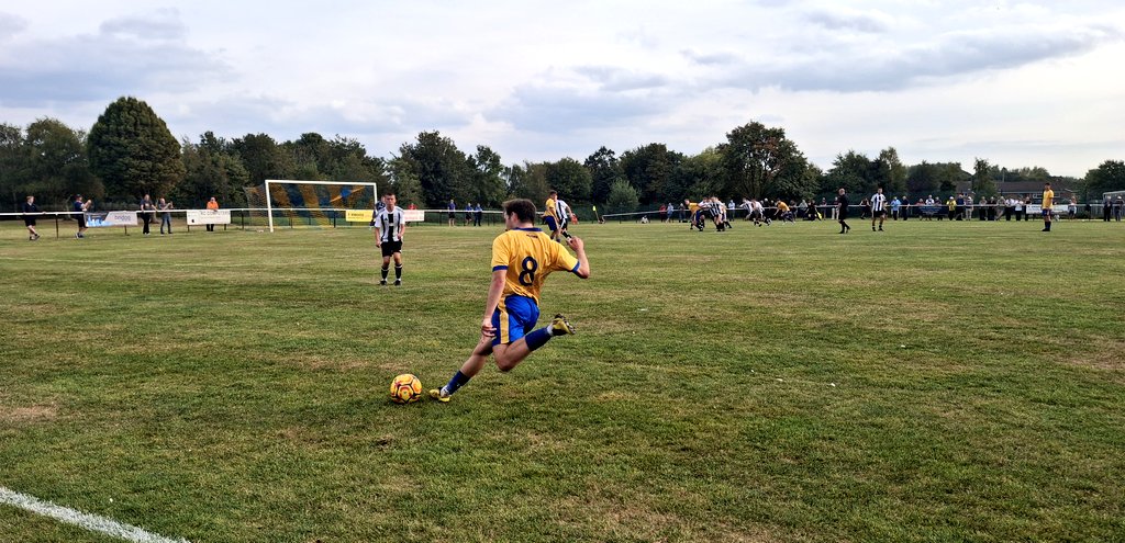 Burscough Richmond 2 - 1 Lostock St Gerards
West Lancashire Premier Division
Att 407

The third and final game of Sunday to round off an excellent day on the West Lancs Hop. Competitive footy, great hospitality and good company!  #groundhopping