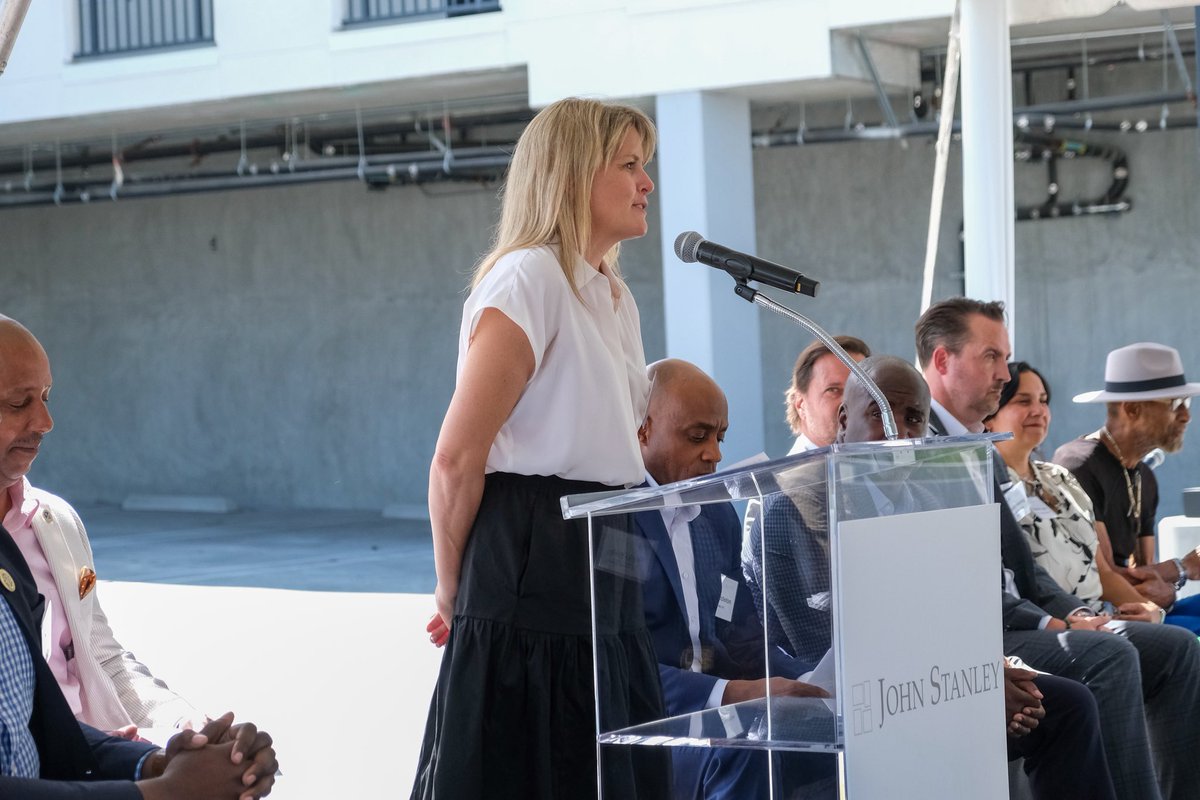 Los Angeles Housing Department tweet media