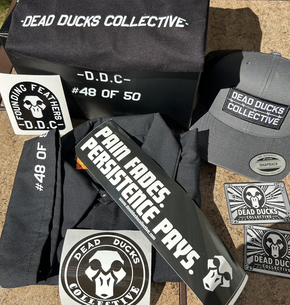 Mad Gorillas (@gladgorillas) on Twitter photo <a href="/DeadDucks_NFT/">Dead Ducks Collective</a> has the best dev/artist <a href="/DDC_Tone/">DDC_Tone 🥜</a>! A long time ago I took a chance on an unknown artist and a promise for future Ducks and this fabulous merch pack!
Wen reveal? Tomorrow! <a href="/DeadDucks_NFT/">Dead Ducks Collective</a> has the best dev/artist <a href="/DDC_Tone/">DDC_Tone 🥜</a>! A long time ago I took a chance on an unknown artist and a promise for future Ducks and this fabulous merch pack!
Wen reveal? Tomorrow!