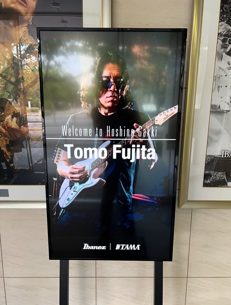 TomoJustFunky's tweet photo. I love working with Hoshino Gakki @IbanezJapan @rocky_oda @y_tamaibanez @ibanezofficial
So honored🙏❤️🙏
#hoshinogakki #hoshinomusic #ibanezjapan #ibanez #azes #ibanezazes #tomofujita #guitar #guitarwisdom https://t.co/khRP2SPTB4
