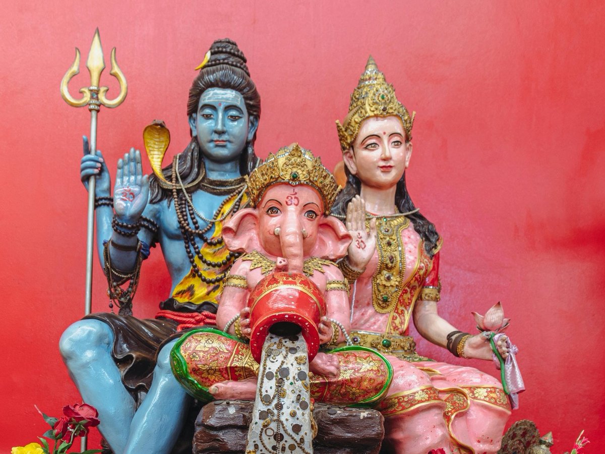 NDTVProfit's tweet photo. Happy Hartalika Teej 2025: Wishes, Messages, Images, Facebook And WhatsApp Status To Share With Loved Ones https://t.co/Fs8rpeXNYa https://t.co/zcsd81NGWi