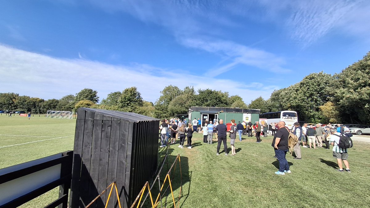 CMB FC 1 - 3 Eagley FC
West Lancashire Premier Division
Att 392

Bank Holiday Monday on the West Lancs Hop started, as Sunday finished, with a goal - inside a minute.

A very pleasant setting to spend a morning before the short walk to the next one! #groundhopping