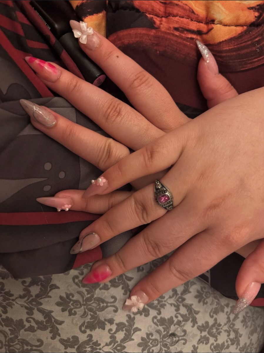 just realized i never posted my gameboy inspired nails !! when the mv came out, i was obsessed so my sister <a href="/_steffa_knee_/">GG || Steff || Seeing Ateez 7/22 💫</a> did my nails inspired by the mv !!