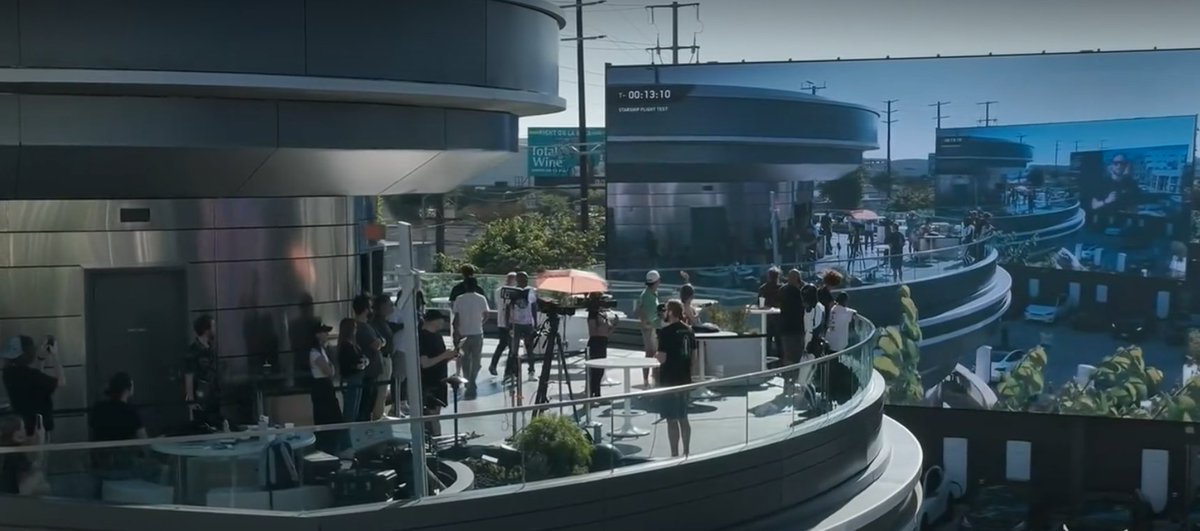 wait wtf they're showing it at the Tesla diner? I should've gone there!!