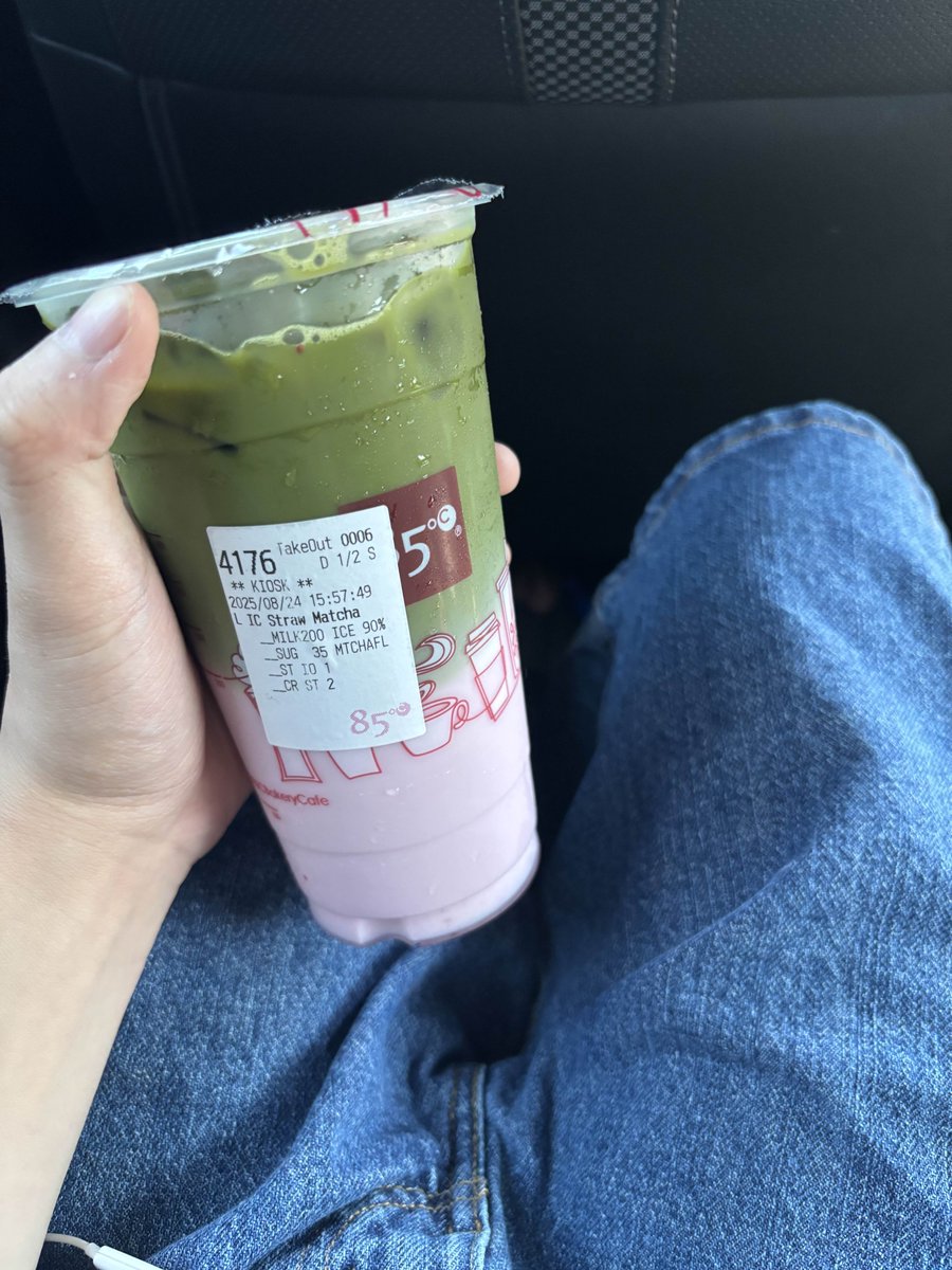 2-1 <a href="/100Thieves/">100 Thieves</a> 

CLUTCHED SO MUCH AND MADE MAIN EVENT !!!!