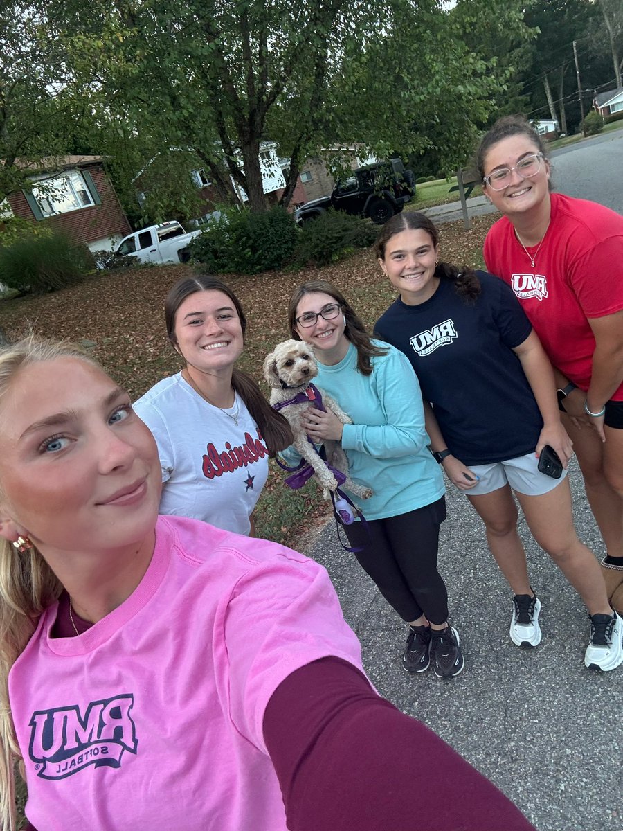 Mackhoover24's tweet photo. Today we met up with Amy, an RMU alum, to talk about how she holds herself #accountable. Accountability has allowed her to get a wonderful dog and buy her first home!! @RMUSoftball https://t.co/jWnIbaX82k