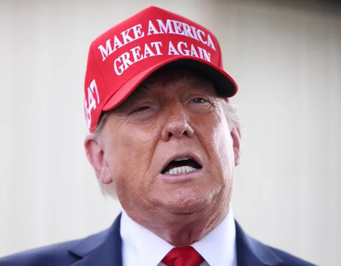 🟠BITCOIN-J: Trump licenzia la governatrice della Federal Reserve, Lisa Cook