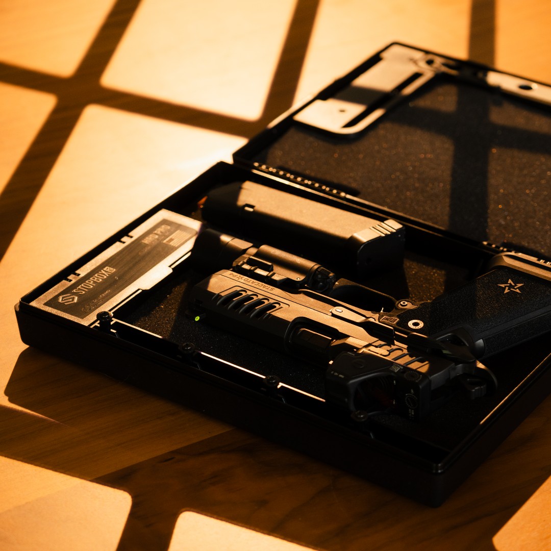 StopBoxUSA's tweet image. As the sun sets, peace of mind rises. 

The StopBox Pro keeps your firearm secure and ready, so when the day ends, you can rest easy knowing you’re prepared for whatever the night may bring.

#StopBox #PreparedNotParanoid #PeaceOfMind #EverySecondCounts