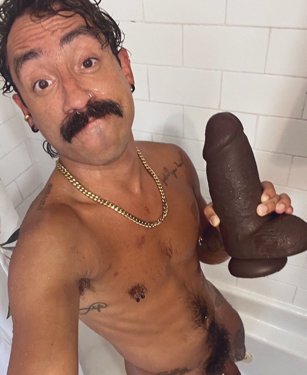 Today I want to play with my personal friend Joe!!
