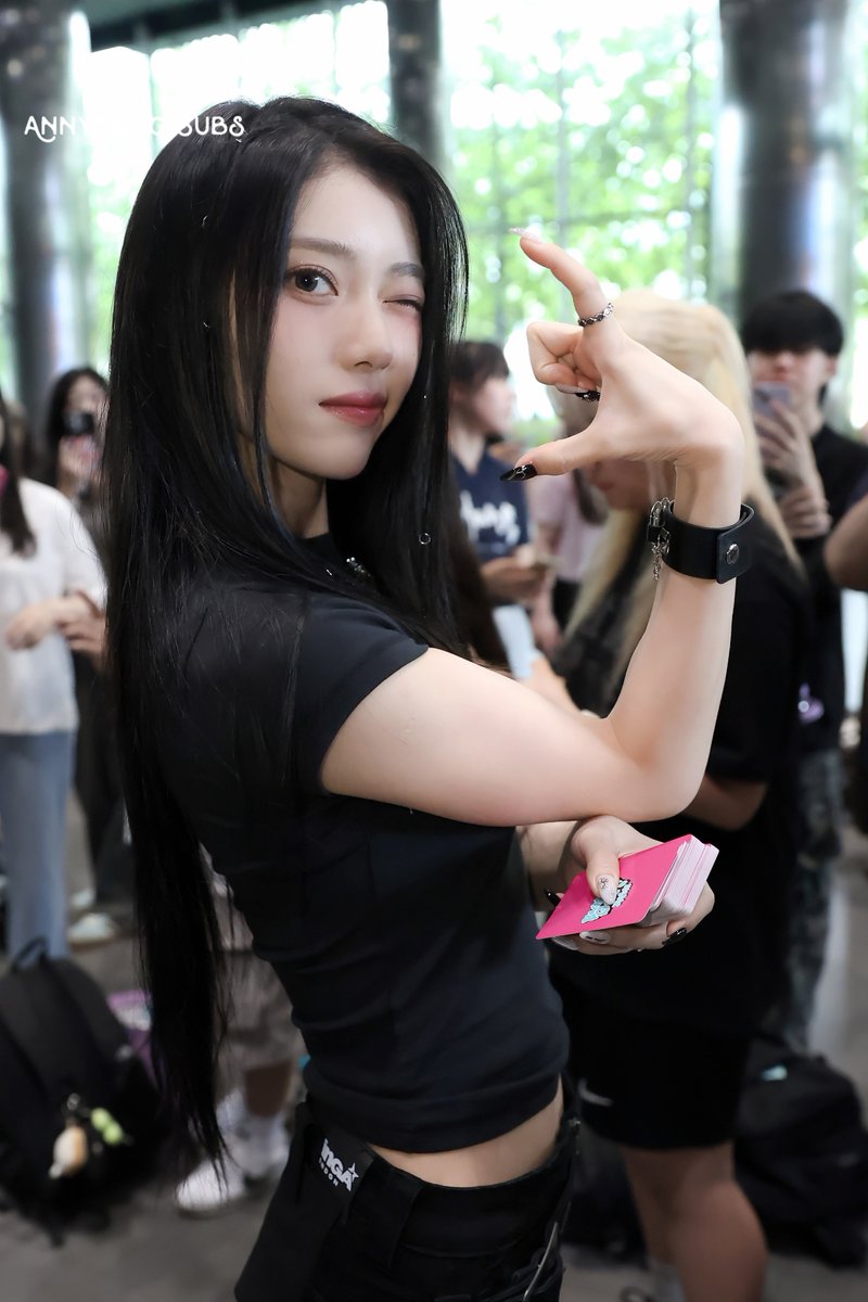250826 일일 팬매 HQ
 
#BUBBLE_GUM
#케플러 #Kep1er #ケプラー #XIAOTING #샤오팅 #沈小婷