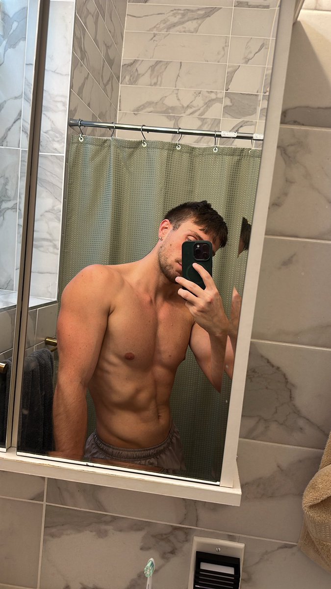 nick ✨ tweet media