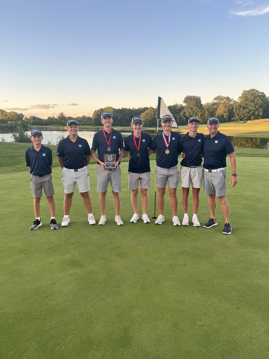 Knights continued their strong season with a 1st place finish at the All Catholic Invitational with a Team Total 306.  Knights were led by Will Kampwerth with a 1 under 71 which was also medalist. 

Knights are back in action tomorrow at the Alton Classic at Spencer T