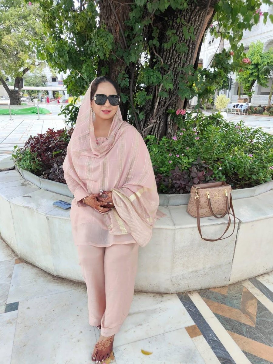 KalluKaria's tweet photo. @AnilYadavmedia1 A https://t.co/2PYcUFBm21