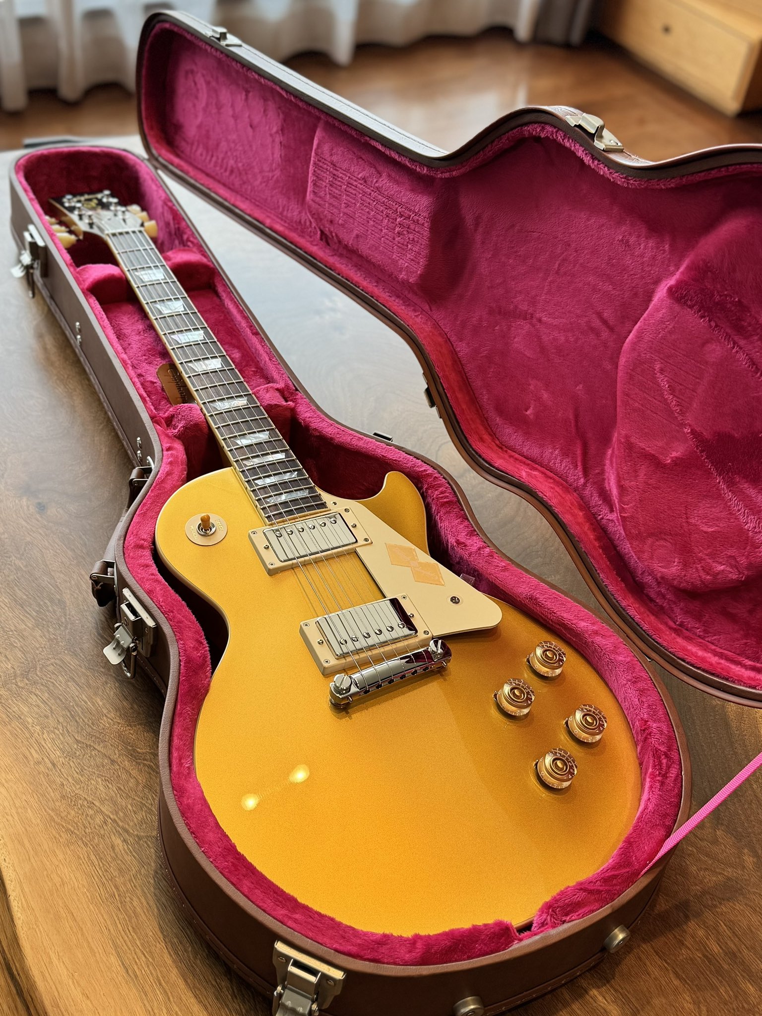 1月3日まで値下げ！monsty ゴールドトップ、タイプ、レスポール Gibson ギブソン Les Paul Standard 50s P90 Gold Top USA レス