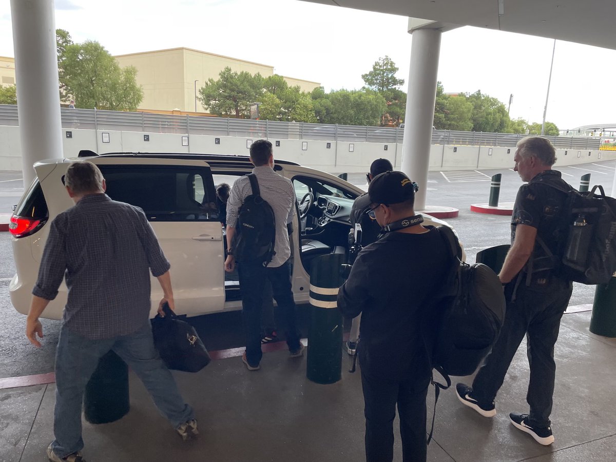 Pete Flecha (@vpedroarrow) on Twitter photo Something really cool@is about to go down at #VMwareExplore Something really cool@is about to go down at #VMwareExplore