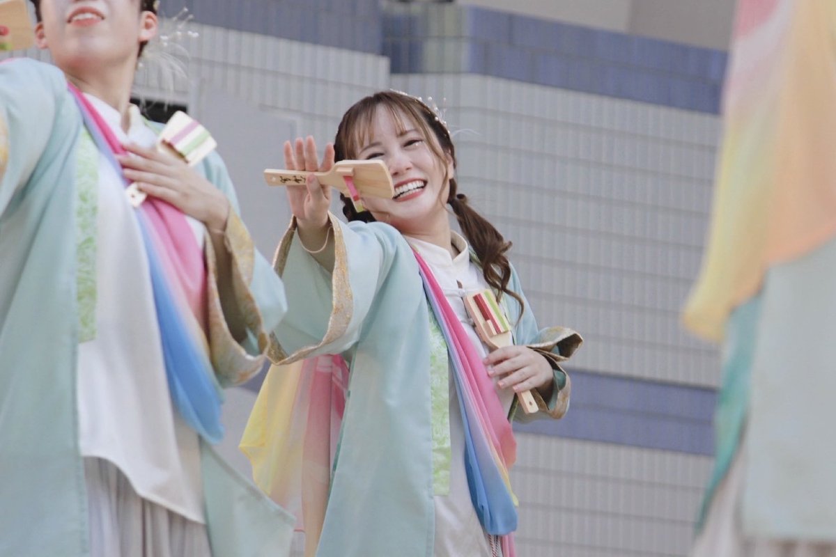 #スーパーよさこい 夏帰鳥の一員として原宿や表参道の各地で舞ってきました🕊️
高知では見られないチームの演舞も見ることができて、改めてよさこい文化の奥深さを知りました！楽しかった！

#夏帰鳥 #原宿表参道元氣祭
#スーパーよさこい #スパよさ2025