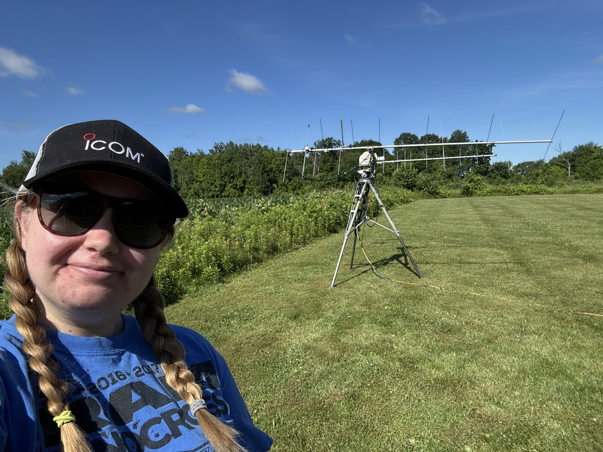 K8LG (@k8lg_grace) on Twitter photo I am excited to share that Iāve earned the AMSAT Grid Master Award #73! Iām the third generation in my family and the first under 21 to achieve it! Huge thanks to my dad <a href="/K8DP_Doug/">Doug Papay</a> and my grandpa K8YSE, and all the rovers who made this possible. Iāve come so far in 4.5 years! I am excited to share that Iāve earned the AMSAT Grid Master Award #73! Iām the third generation in my family and the first under 21 to achieve it! Huge thanks to my dad <a href="/K8DP_Doug/">Doug Papay</a> and my grandpa K8YSE, and all the rovers who made this possible. Iāve come so far in 4.5 years!