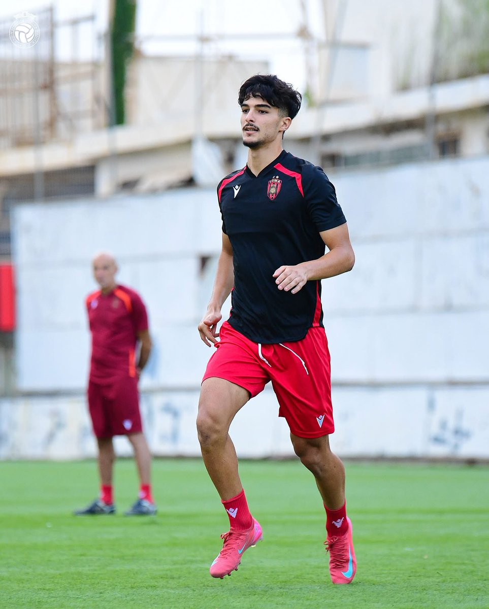 USMAofficiel's tweet image. Focus &amp;amp; Preparation 🆙

#Allezlesrouges 🔴⚫️