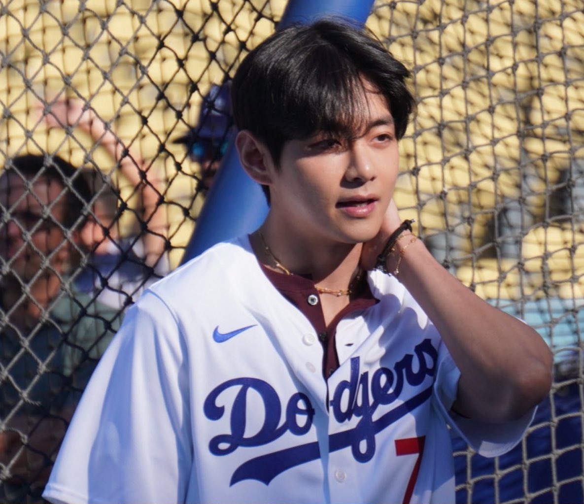 얼굴과 등번호 7
은혜로운 아침이다