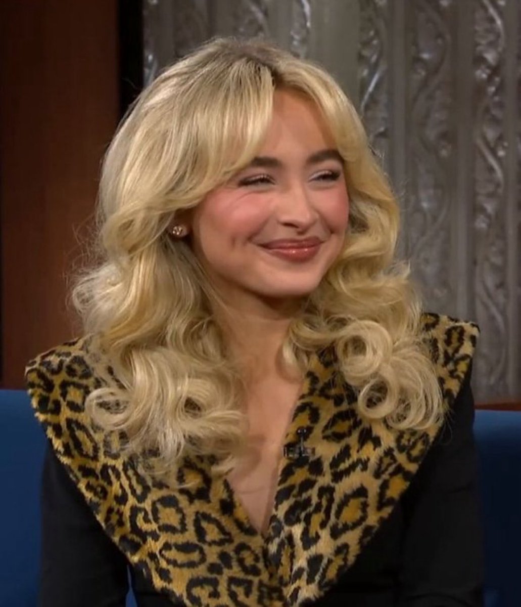 ⋆ (@dontsmilejuno) on Twitter photo 