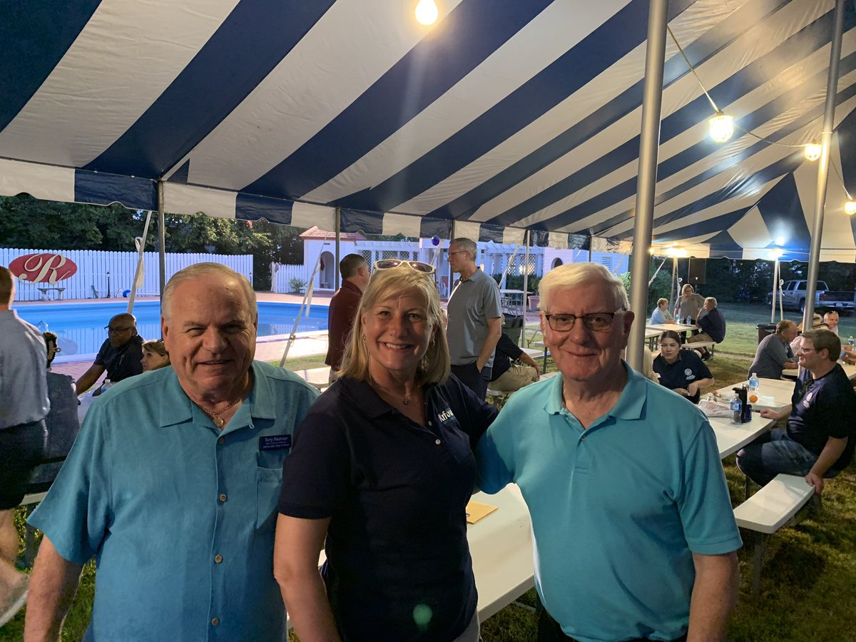 Wow -- what a weekend! I was thrilled to be at the DuQuoin State Fair with hundreds of fellow Democrats. Huge thanks to our Southern IL Democratic County Chairs Association and the many chairs who work hard every day to organize their communities in some of the reddest parts of