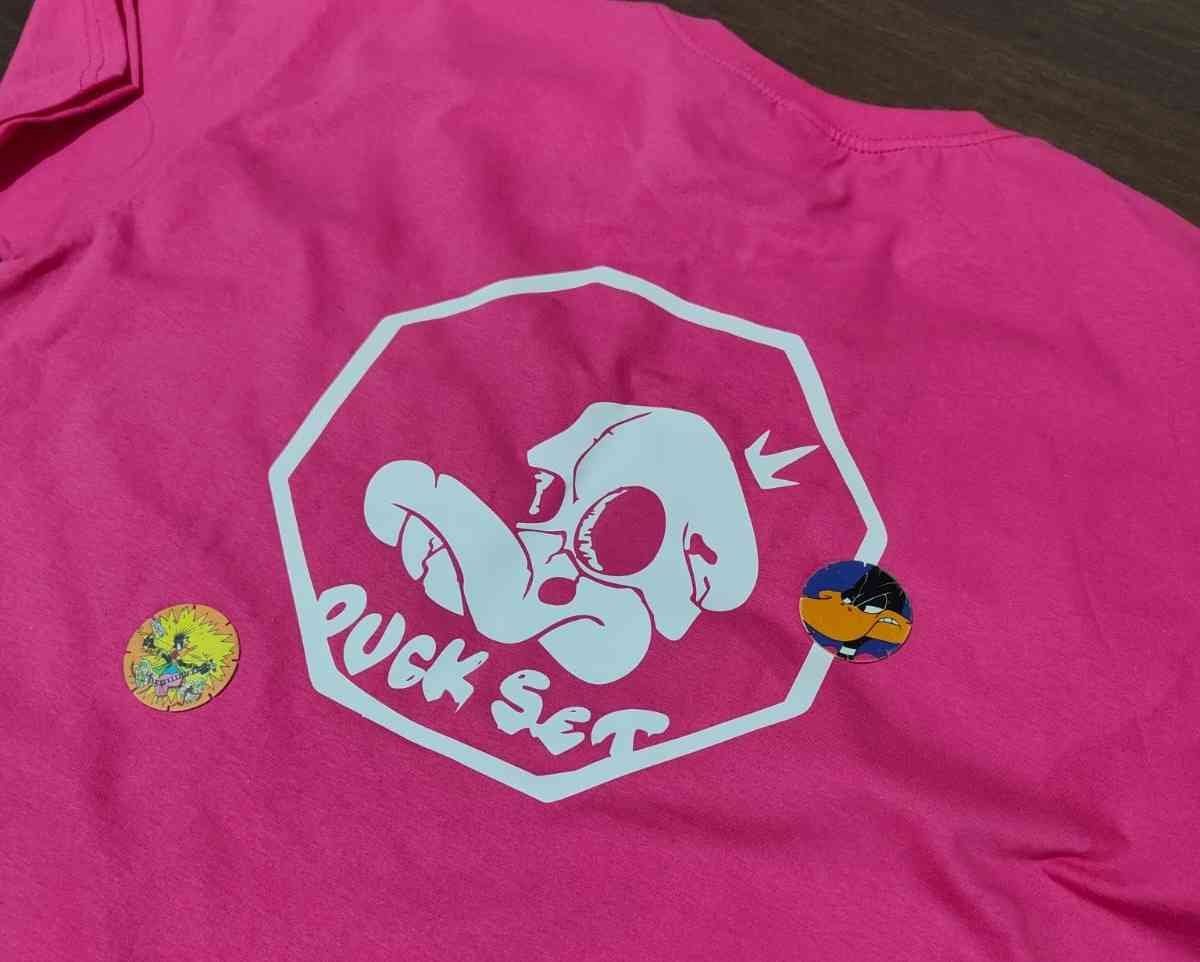 Cptn Quack (@cptn_quack) on Twitter photo 🚨 Quack Pack Alert!
We got custom POG Pink <a href="/TheDiploquacks/">DucksetDiploquacks</a> T-shirts loaded in the Quack Packs
Holders can try their luck hub.pogdigital.com 🚨 Quack Pack Alert!
We got custom POG Pink <a href="/TheDiploquacks/">DucksetDiploquacks</a> T-shirts loaded in the Quack Packs
Holders can try their luck hub.pogdigital.com