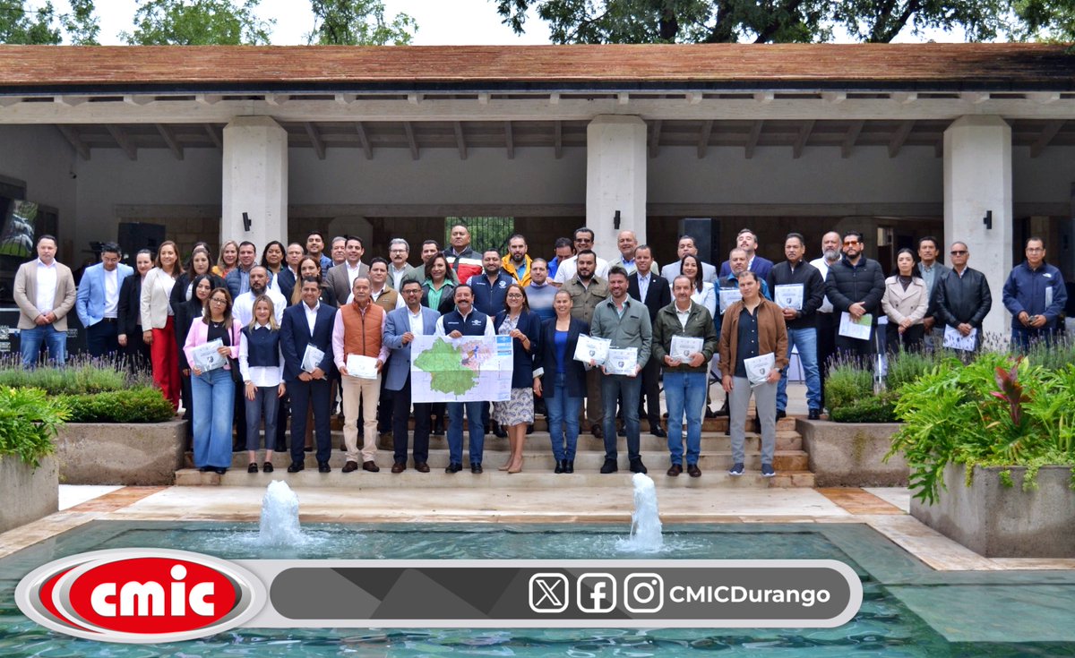 En la última sesión del Consejo Municipal de Desarrollo Urbano nos sumamos al reconocimiento del gran trabajo y compromiso en favor del desarrollo de nuestra ciudad.

Donde se rindió el informe de la gestión actual y se presentó el Programa Municipal de Desarrollo Urbano 2040.