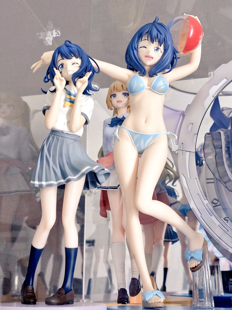 デカいw
置くスペースがなくなってきた💧