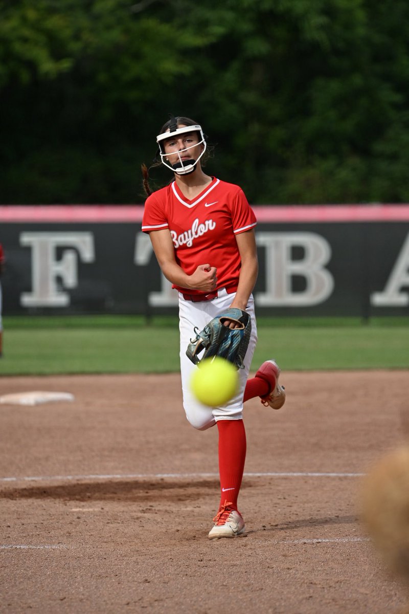 Baylor Middle School softball continued their strong season with a 15-1 win over CCS in three innings. Molly Guthrie led the way at the plate, going 3-for-3 with a double, a grand slam, and 6 RBIs. Chuck Thurman added two hits, while Spencer Higgins also contributed a pair of