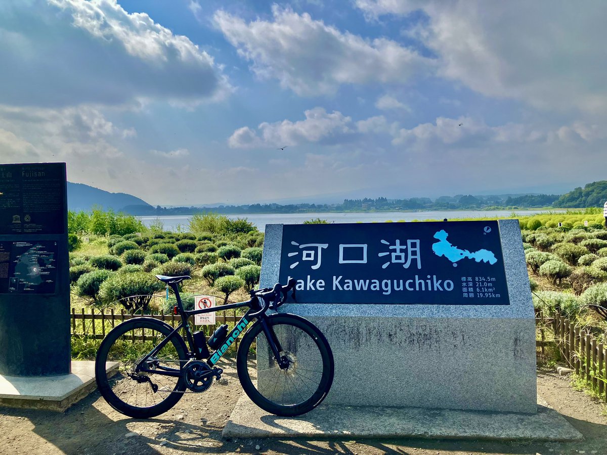 精進湖と河口湖
＃ロードバイク