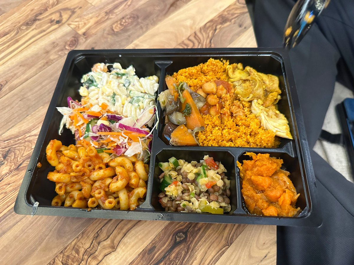 万博チュニジアのアーモンドカラーボール400円は甘酸っぱい、すはま