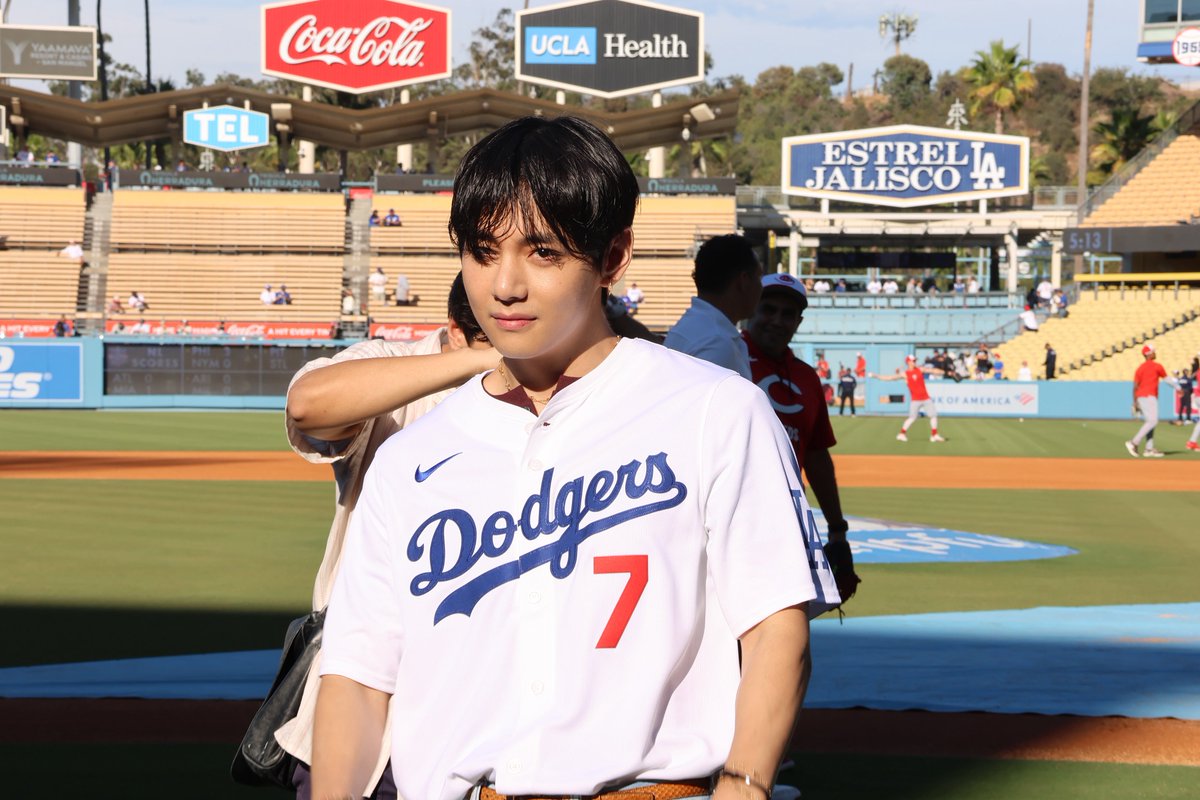 ็ซนๅ
ๅค็ด(ในใใผใๅ ฑ็ฅ) (@hochi_takenatsu) on Twitter photo ๅง็ๅผใๅใใ #BTS #V ใใใใใผใใใผใฏใๆซ้ฒ๐ซถ
#BTS #๋ฐฉํ์๋
๋จใ#ใใ
<a href="/Dodgers/">Los Angeles Dodgers</a> #Dodgers
<a href="/bts_bighit/">BTS_official</a> <a href="/BTS_jp_official/">BTS JAPAN OFFICIAL</a>
#ARMY
#ใญใ ใปใใใงใณ #ใใ #BTSV #KimTaehyung
#๊นํํ ๅง็ๅผใๅใใ #BTS #V ใใใใใผใใใผใฏใๆซ้ฒ๐ซถ
#BTS #๋ฐฉํ์๋
๋จใ#ใใ
<a href="/Dodgers/">Los Angeles Dodgers</a> #Dodgers
<a href="/bts_bighit/">BTS_official</a> <a href="/BTS_jp_official/">BTS JAPAN OFFICIAL</a>
#ARMY
#ใญใ ใปใใใงใณ #ใใ #BTSV #KimTaehyung
#๊นํํ