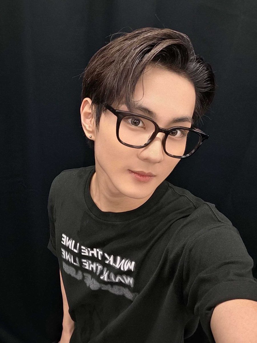 Jungwon. tweet media