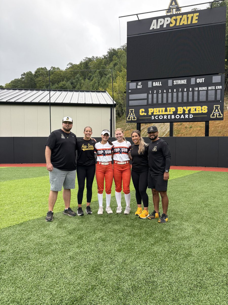 Ryleigh Kramer 2027 OF (@ryleigh_k_2027) on Twitter photo I had an amazing weekend at <a href="/AppStateSB/">App State Softball</a>! Grateful for the chance to learn more about the program and the school. Huge thanks to the coaches for the opportunity and the players for making it such a great experience!💛
<a href="/MattAlberghini/">Matt Alberghini</a> <a href="/whitjones25/">Whitney Jones</a> <a href="/courtney_ogle12/">Courtney Ogle</a> <a href="/AleeexIbarra/">Ibarra-Fernandez</a> I had an amazing weekend at <a href="/AppStateSB/">App State Softball</a>! Grateful for the chance to learn more about the program and the school. Huge thanks to the coaches for the opportunity and the players for making it such a great experience!💛
<a href="/MattAlberghini/">Matt Alberghini</a> <a href="/whitjones25/">Whitney Jones</a> <a href="/courtney_ogle12/">Courtney Ogle</a> <a href="/AleeexIbarra/">Ibarra-Fernandez</a>