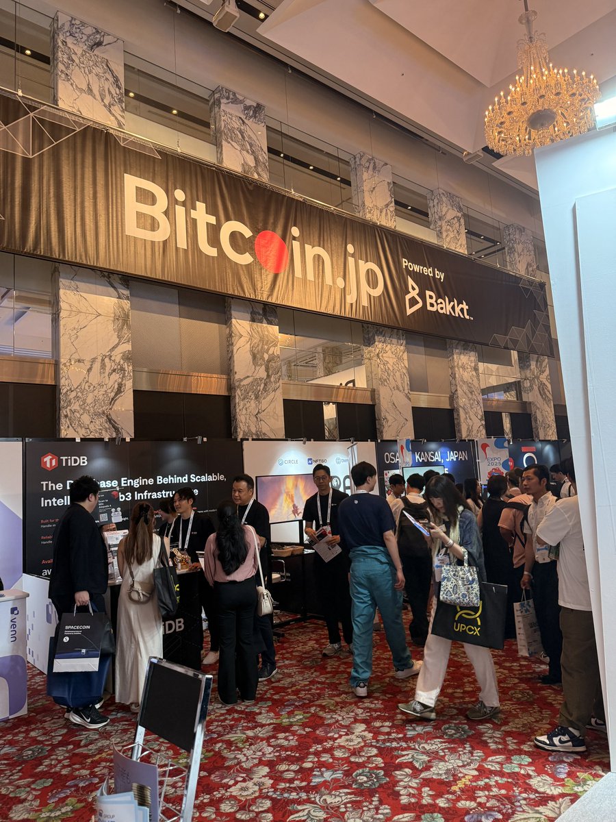 yurie_web3's tweet image. Webx 현장에 와보았습니다.☺️
작년보다는 확실히 프젝이 많네요 👍

어제하루도 빡세게 돌아다녔는데🥵
다른분들은 어디에 계시려나요? 

#WebX  #도쿄