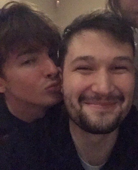 hourlyrpf's tweet photo. ᯓ✮⋆ The RPF ship of the hour is..
"Jalbert" (Jake/Jayingee x Albert/Albertsstuff) from YouTube!

"!! Love them to death  they r very much real and in love hehehhehe "
Submitted by @jalbertfanfic https://t.co/Q54Ps2KU70