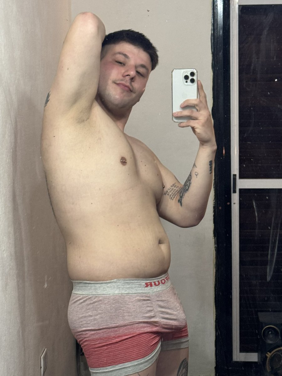 Agus Añon bares all for the camera - pure naked emotion preserved forever