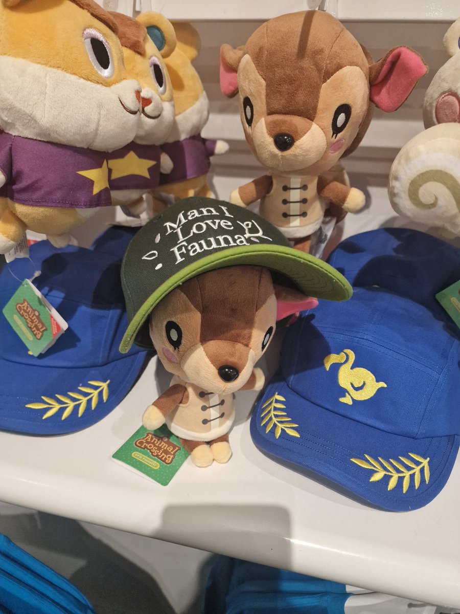eeebhlin's tweet photo. @pig_tbh i did! i saw Fauna! https://t.co/owoPRv9SyR