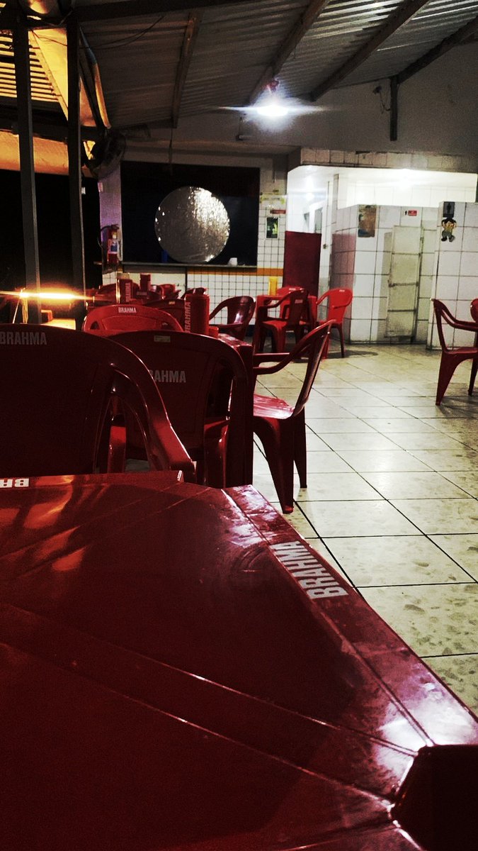 pedraosilva_for's tweet photo. #DepoisdoTrampo o centro da cidade vira território de gente faminta para cair de boca num mastro. Cerveja, um ⚡ e um quarto de motel, a combinação perfeita para um macho que não dispensa mamada voltar p casa satisfeito #mamada #tk #coturno #seguranca #homenade #vicio #macho https://t.co/V4qb1VU6u5