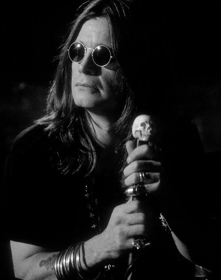 Goated.💀-Hog 😡🏴󠁧󠁢󠁥󠁮󠁧󠁿🇺🇸🥁🎸🎤🎤🎤