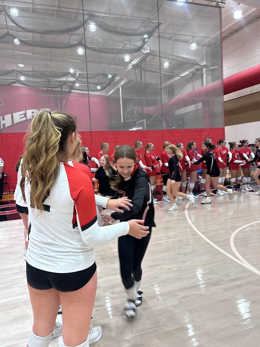 CPGopherVball's tweet image. The game didn’t go how we hoped but it was great to celebrate our youth nonetheless! Thank you coaches &amp;amp; parents for supporting the sport we love!
JV: 11-25,13-25
V: 9-25,4-25,12-25
PS our cheerleaders and mascot are the best! @Gopher_Cheer 
@GopherAD @CPHSGophers @CPElem @ihsvca