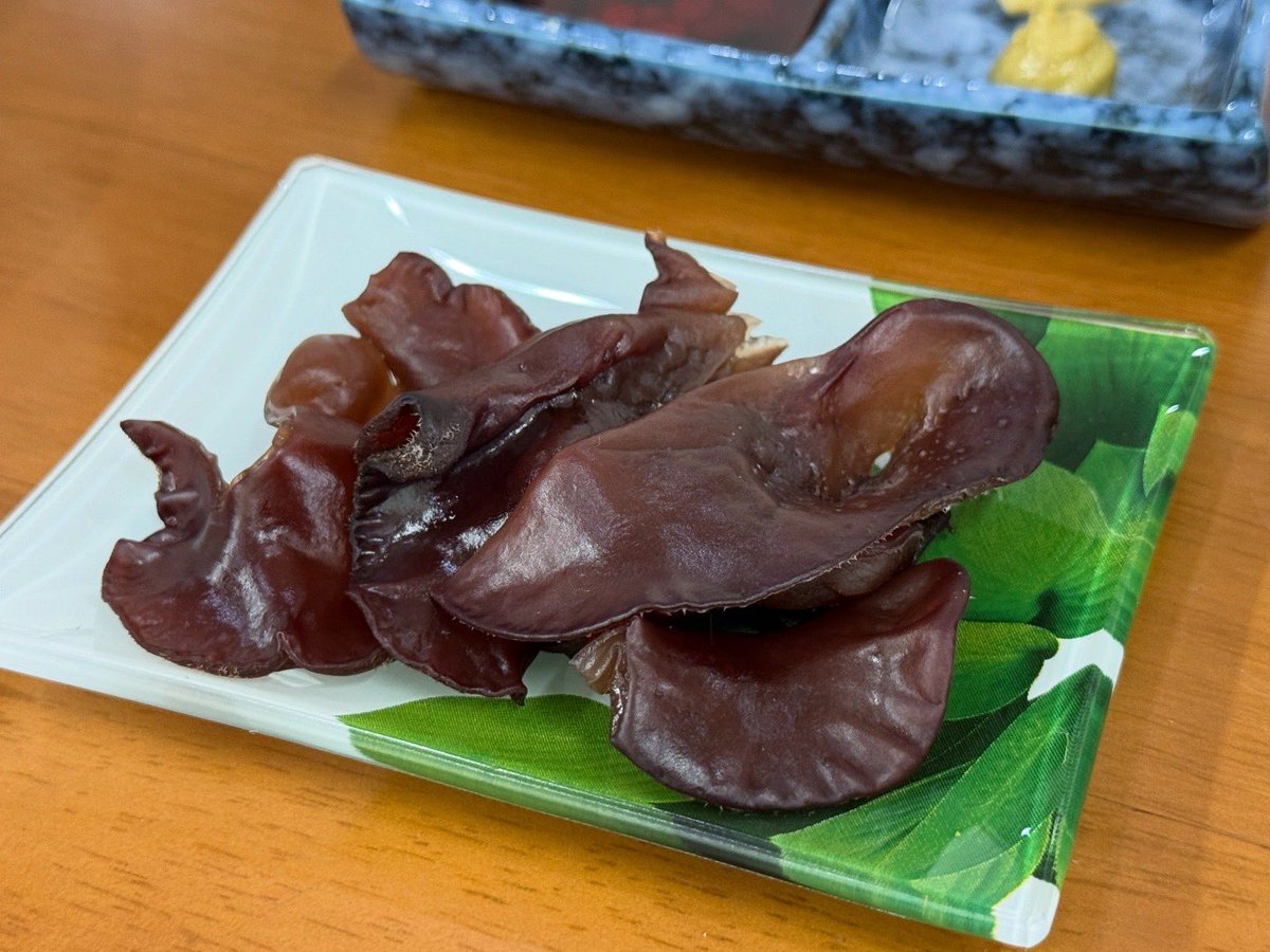 maebashigoeson's tweet image. 昨日はビジネス番組のロケ 
金属加工業を基軸とし、アグリ事業と日本語学校も展開する企業を取材。
いずれも地域に根ざした、そしてさらなる地域性ある取り組み。
様々な視点を持ち、新たな事業を展開する企業が増えている 
#tvprogram #映像の仕事 #gunma #板倉町 #ぐっんま