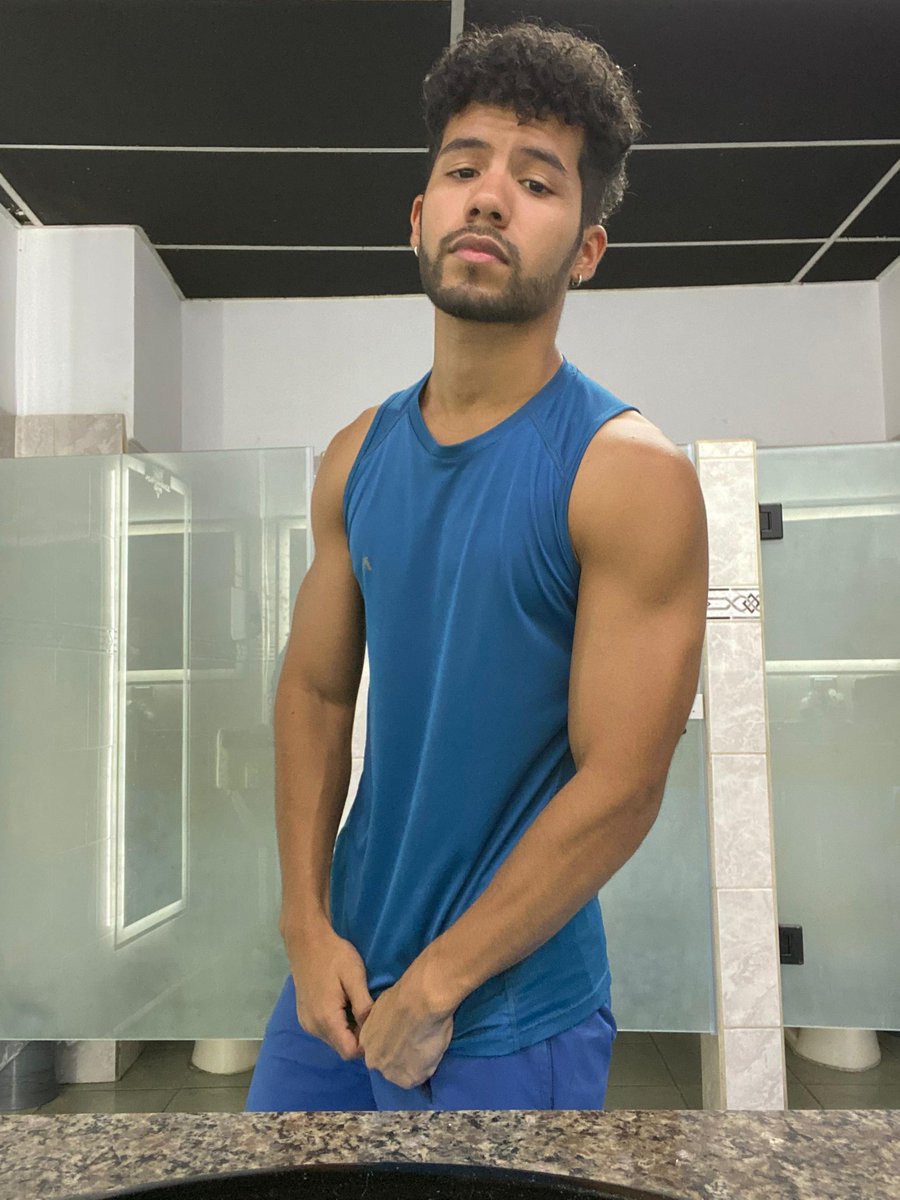 Terminando de entrenar 🔥

#gym #Chudai #chunk