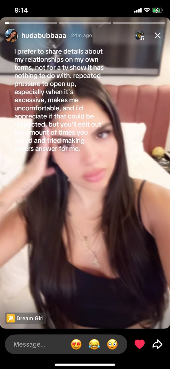 velvetcqnes's tweet photo. oh huda your stocks are UPPPP everyone was on their knees hoping she would be ganged up on and get hate by the masses  but it backfired BADDDD love how she’s speaking up https://t.co/5eWZPAcikq
