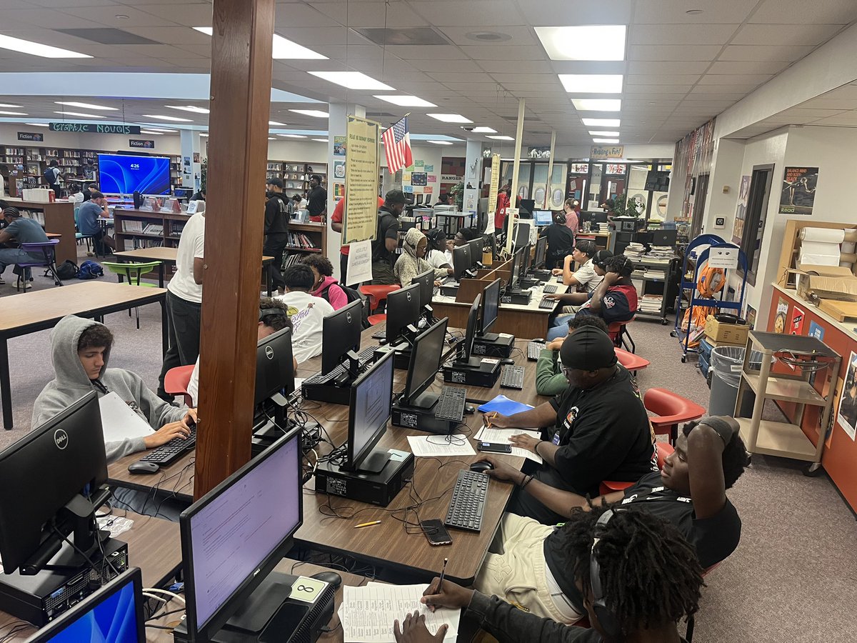 BFTerryFootball's tweet photo. Study Hall after school before we take the field! Proud of these men!
#RangerPride https://t.co/DZbspkLRSC