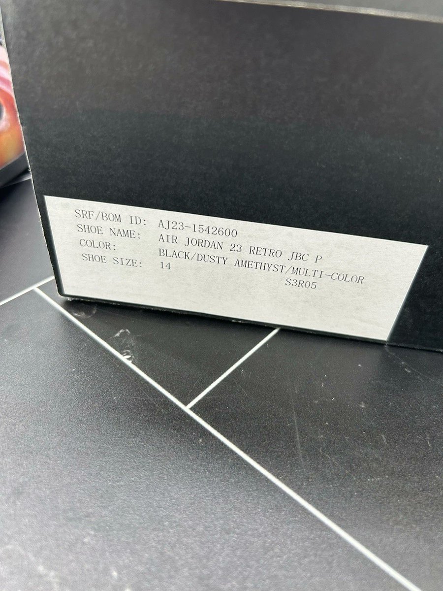 Interesting eBay find:

Jordan 23 Retro XXIII "Jordan Brand Classic"

Besides this listing, there's no other photos of these anywhere.

shorturl.at/fZ4ZC