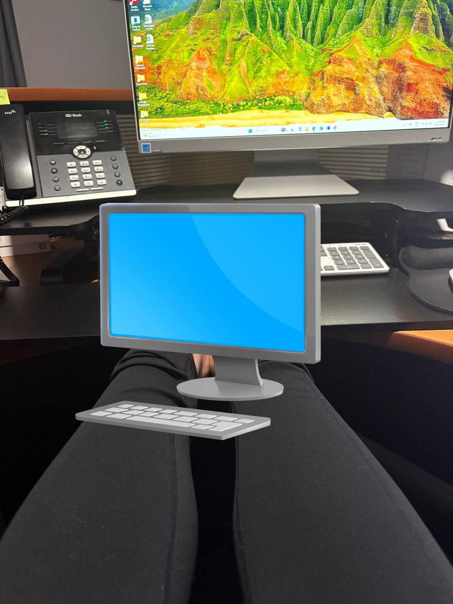 chubbytoequeen's tweet image. Taking the piggies out at work🤭 Check out the full picture on my feetfinder🩷 #feet #feetpics #feetfetısh #feetworshi̇p  #feetfinder #chubbyfeet #chubbytoes #pedicure #toes