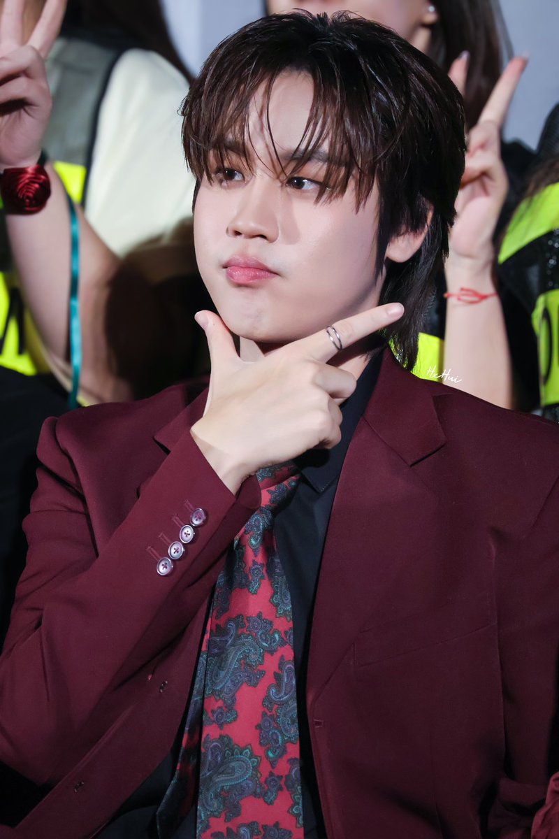 ทำไมหน้าดื้อได้ขนาดนี้ 🤏🏻
#prem_space